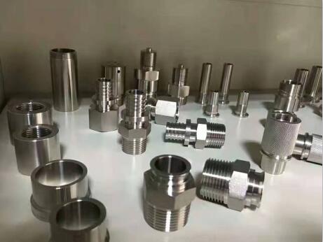 “佛山不銹鋼金屬軟管”為什么這個(gè)關(guān)鍵詞老是在第二頁第一個(gè)？